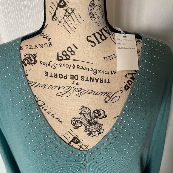 teal XL sweater with metal-look detail. Villa Milano pagoda blue - Picture 3 of 14